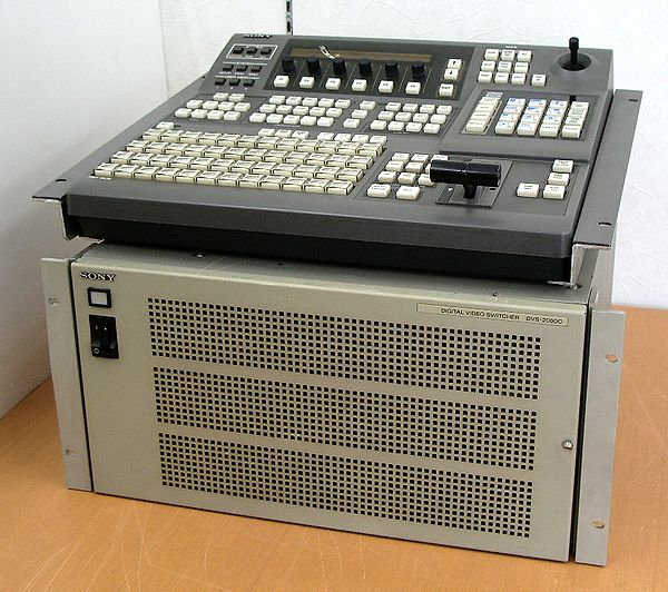 传统编辑设备——DVS-2000C